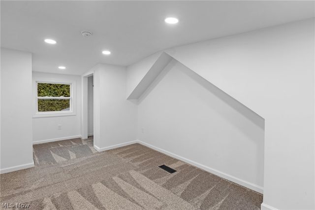 5111 W Middletown Road, Canfield, OH 44406