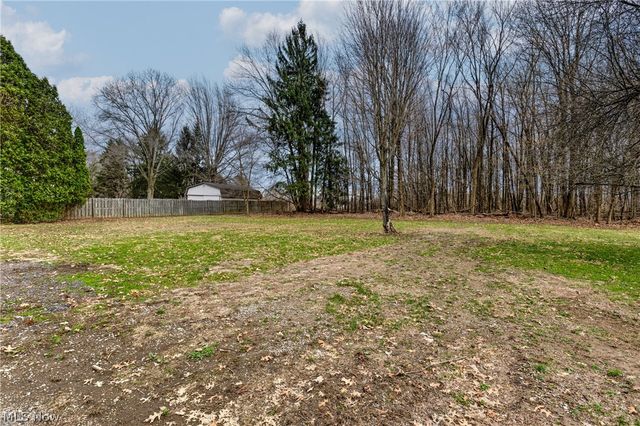 5111 W Middletown Road, Canfield, OH 44406