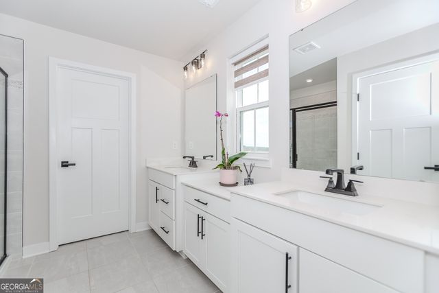 233 Salt Lake Lane, Hoschton, GA 30548