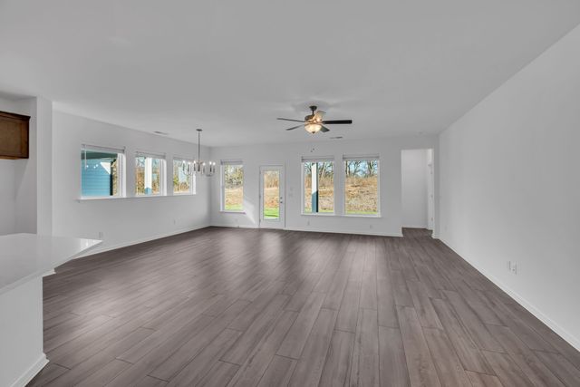5433 Napa Valley Dr, Smyrna, TN 37167
