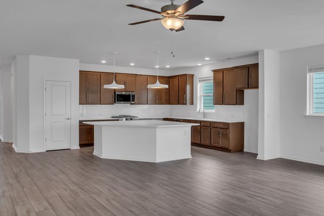 5433 Napa Valley Dr, Smyrna, TN 37167