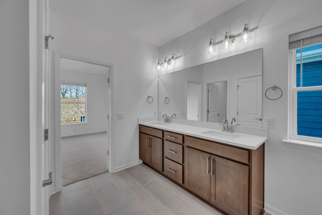 5433 Napa Valley Dr, Smyrna, TN 37167