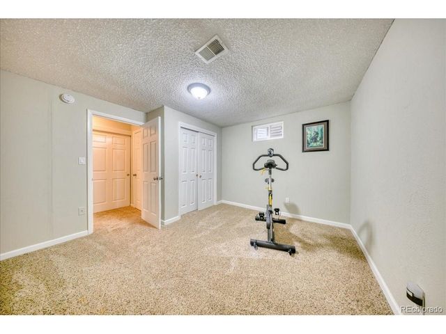10975 W 68th Ave, Arvada, CO 80004