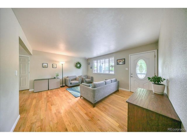 10975 W 68th Ave, Arvada, CO 80004