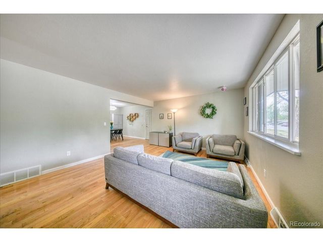 10975 W 68th Ave, Arvada, CO 80004