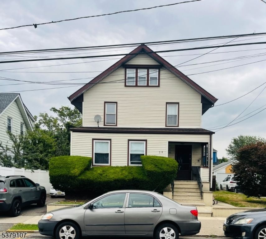 28 Arlington Ave, Paterson City, NJ 07502