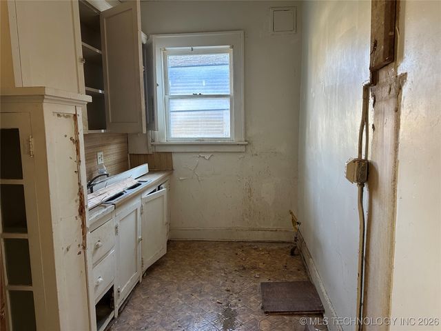 320 S Morton Avenue, Okmulgee, OK 74447