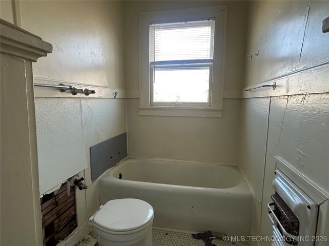 320 S Morton Avenue, Okmulgee, OK 74447