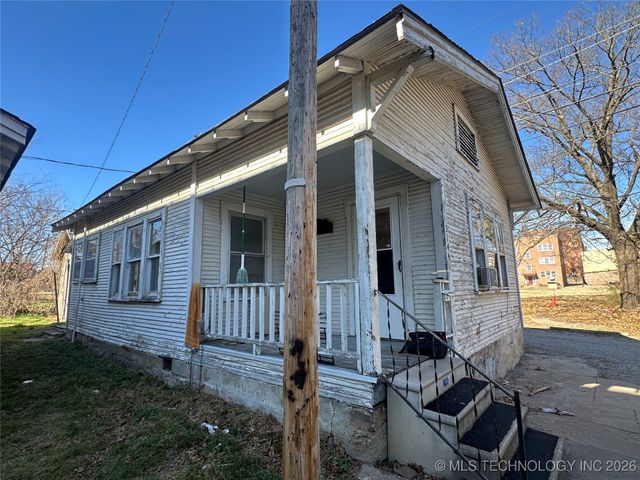 320 S Morton Avenue, Okmulgee, OK 74447