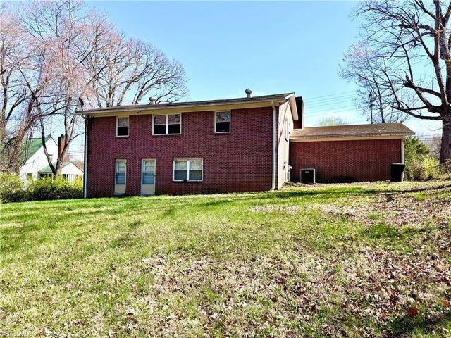 160 NE Motor Road, Winston-salem, NC 27105