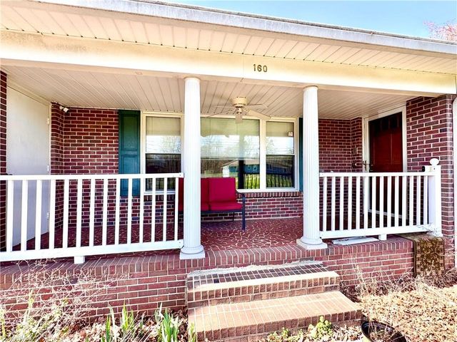 160 NE Motor Road, Winston-salem, NC 27105