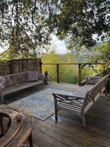 3543 Poppy, Calabasas, CA 91302