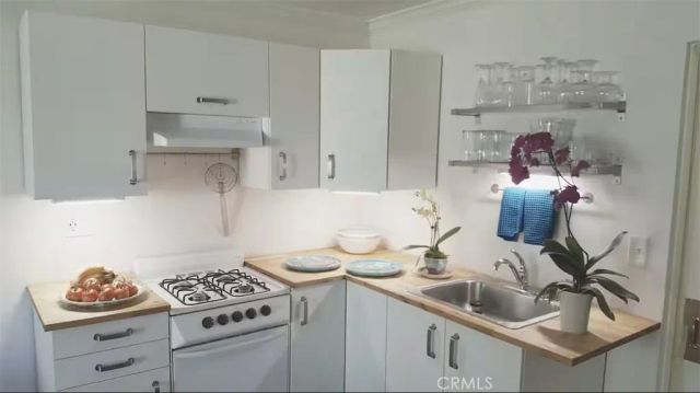 3543 Poppy, Calabasas, CA 91302