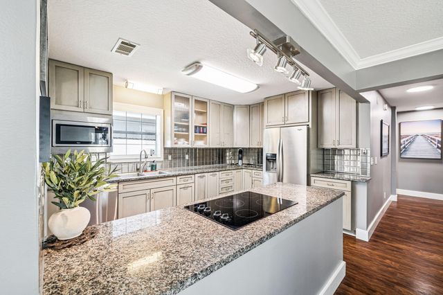 200 Wekiva Cove, Destin, FL 32541