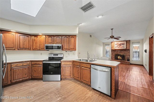 2001 Thistle Drive, Melbourne, FL 32935