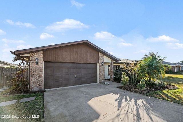 2001 Thistle Drive, Melbourne, FL 32935