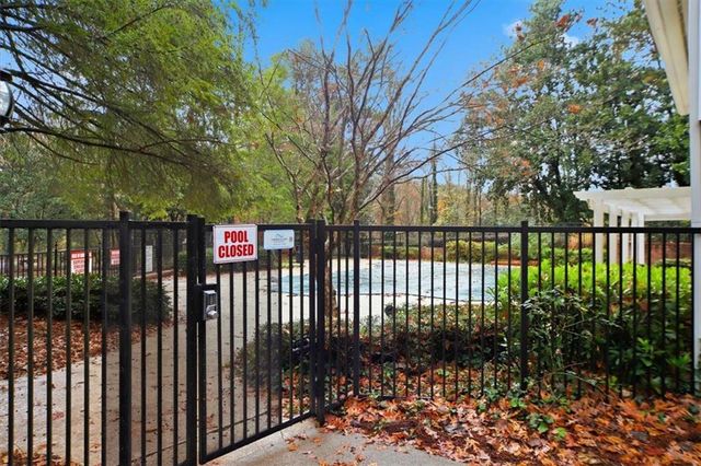 6822 GLENRIDGE Drive D, Atlanta, GA 30328