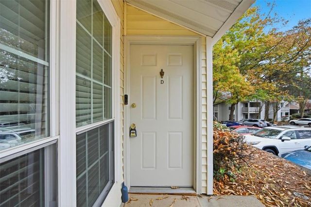 6822 GLENRIDGE Drive D, Atlanta, GA 30328