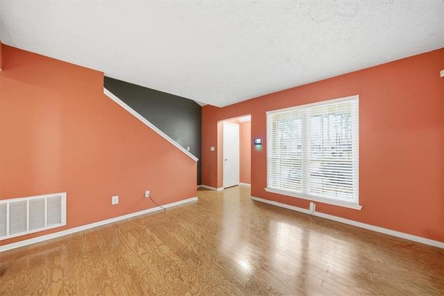 6822 GLENRIDGE Drive D, Atlanta, GA 30328