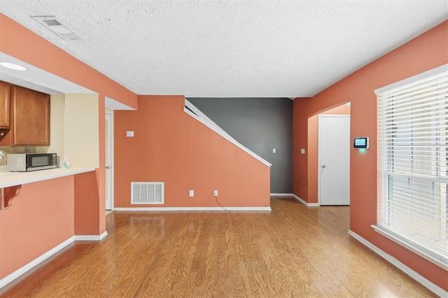 6822 GLENRIDGE Drive D, Atlanta, GA 30328