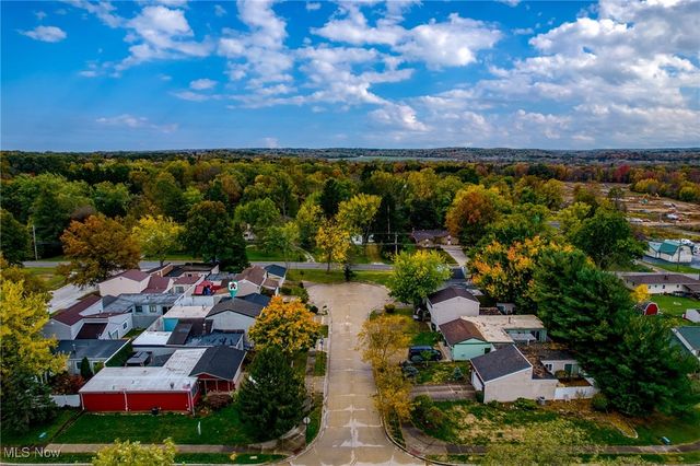 375 Big Bend Circle, Barberton, OH 44203