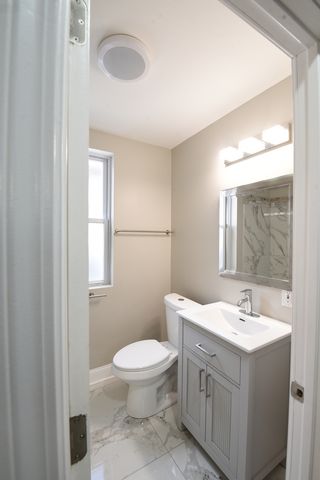 411 N Leamington Avenue, Chicago, IL 60644