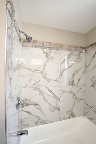411 N Leamington Avenue, Chicago, IL 60644
