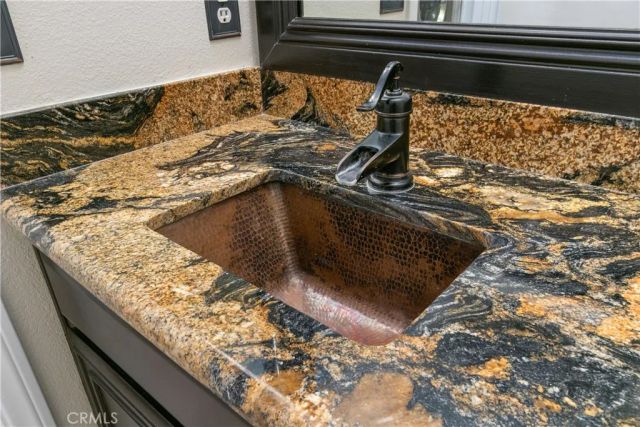 4981 Mission Hills, Banning, CA 92220