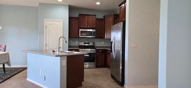 16767 W RIO VISTA Lane, Goodyear, AZ 85338