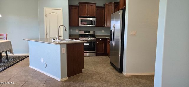 16767 W RIO VISTA Lane, Goodyear, AZ 85338