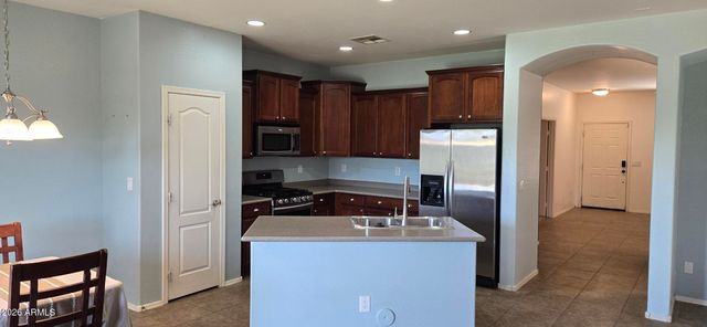 16767 W RIO VISTA Lane, Goodyear, AZ 85338