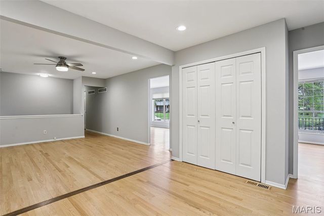 9616 Yorkshire Estates Drive, Crestwood, MO 63126