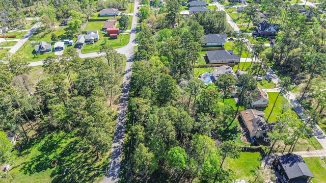 1811 Black Bear Drive, Crosby, TX 77532