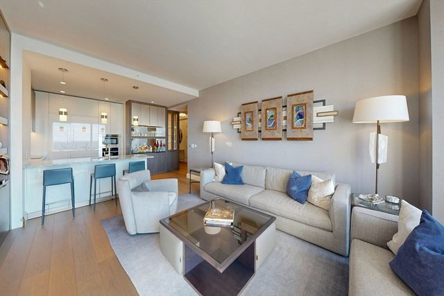 240 Devonshire St U4505, Boston, MA 02110