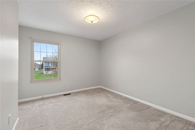 40 Turnberry Court, Springboro, OH 45066