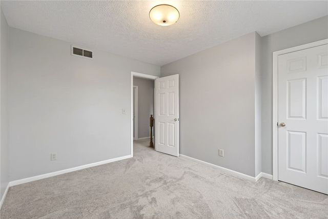 40 Turnberry Court, Springboro, OH 45066