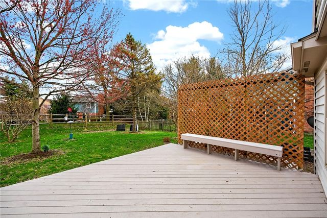 40 Turnberry Court, Springboro, OH 45066