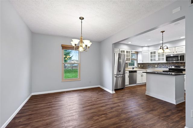 40 Turnberry Court, Springboro, OH 45066