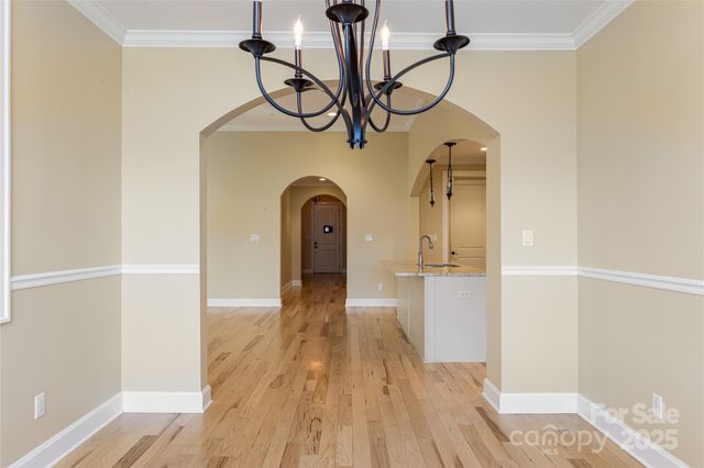 38 Chantilly Drive, Asheville, NC 28804