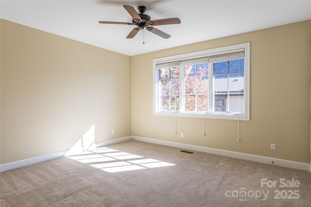 38 Chantilly Drive, Asheville, NC 28804