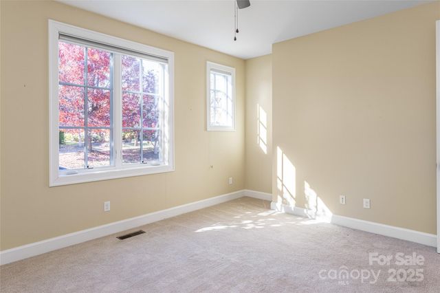 38 Chantilly Drive, Asheville, NC 28804