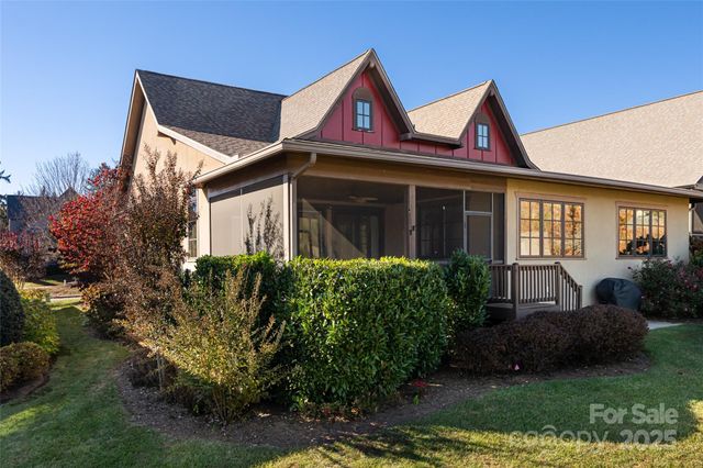 38 Chantilly Drive, Asheville, NC 28804