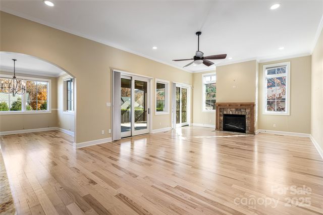 38 Chantilly Drive, Asheville, NC 28804