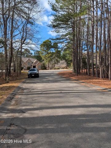 102 Bancroft Court, West End, NC 27376