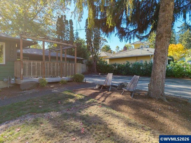 2910 NW Garfield Av, Corvallis, OR 97330