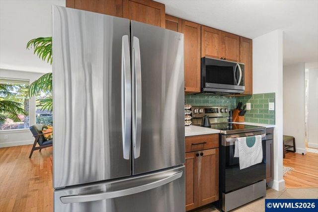 2910 NW Garfield Av, Corvallis, OR 97330
