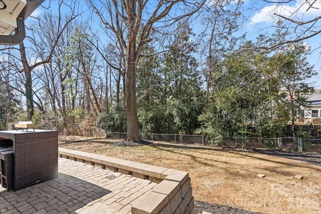 6900 Valley Haven Drive, Charlotte, NC 28211