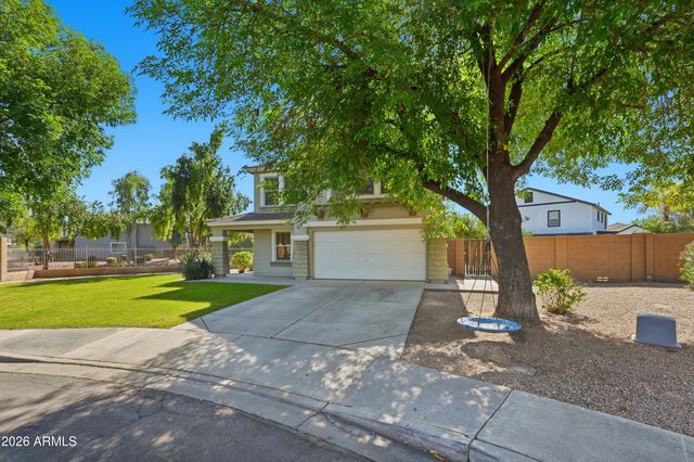 2497 E IVANHOE Court, Gilbert, AZ 85295