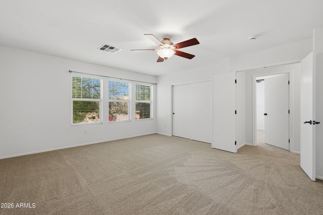 2497 E IVANHOE Court, Gilbert, AZ 85295