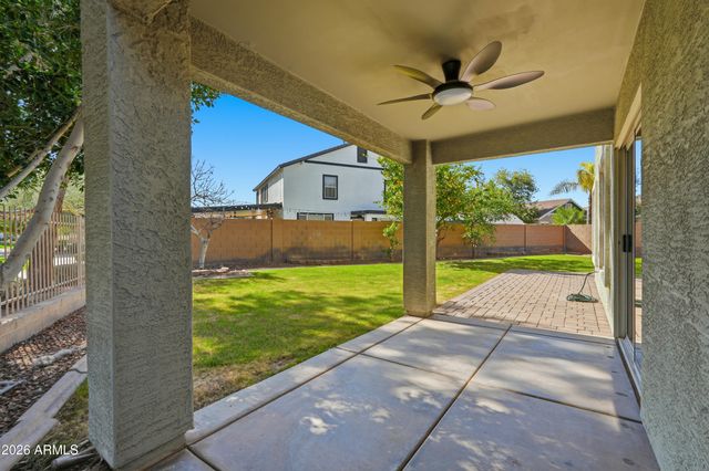 2497 E IVANHOE Court, Gilbert, AZ 85295